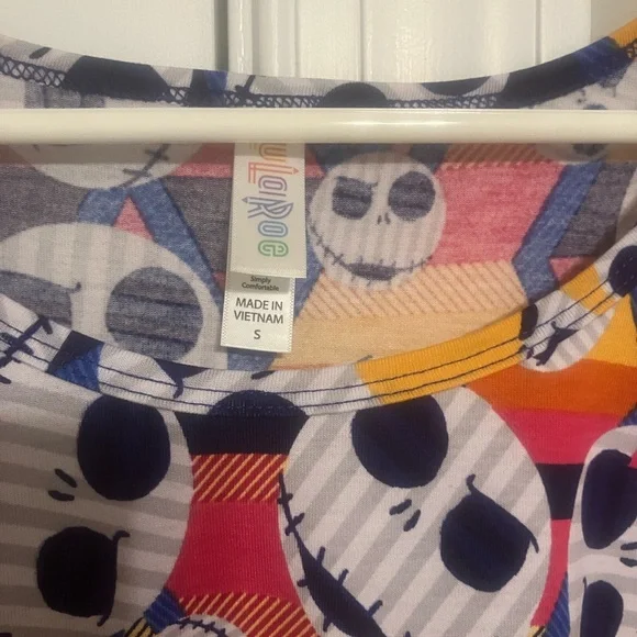 LuLaRoe nightmare before Christmas top size small - Picture 2 of 4